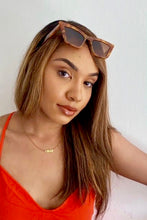 Load image into Gallery viewer, Worthy